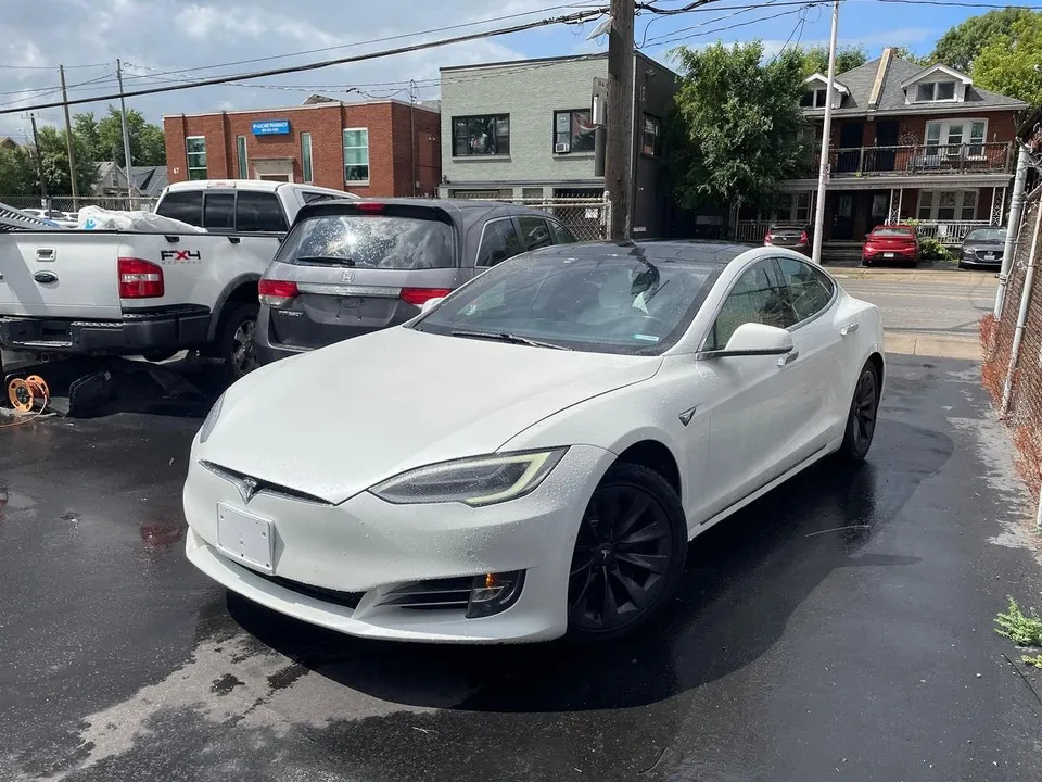 Tesla Model S
