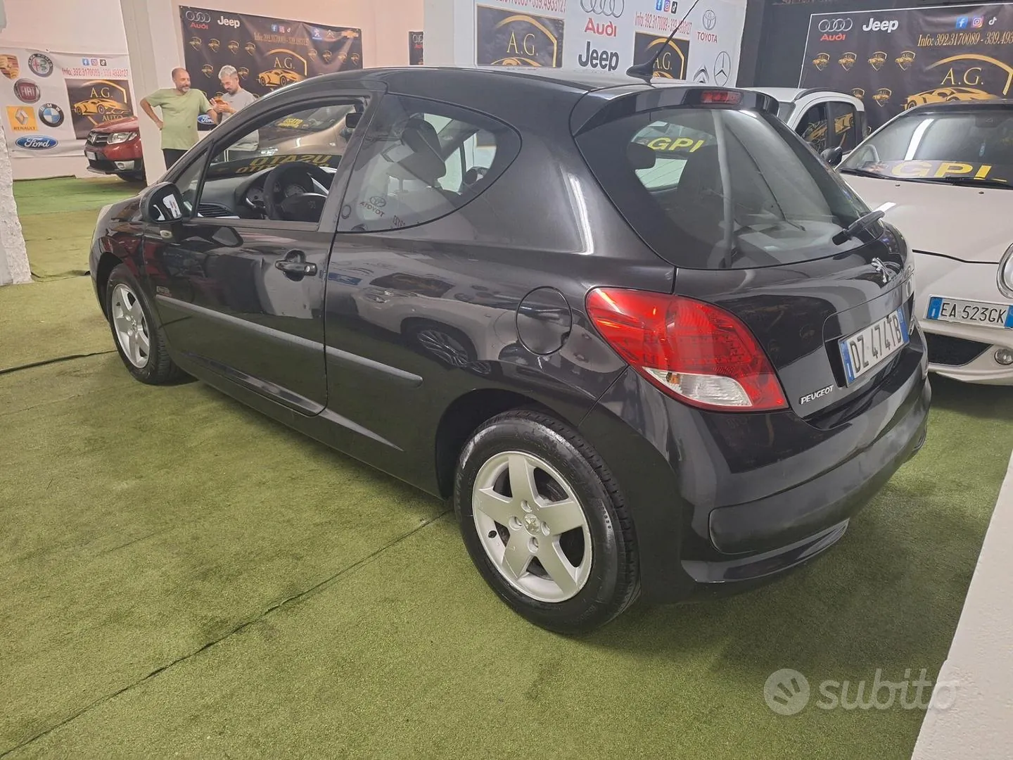 Peugeot 207 2009 photo 3