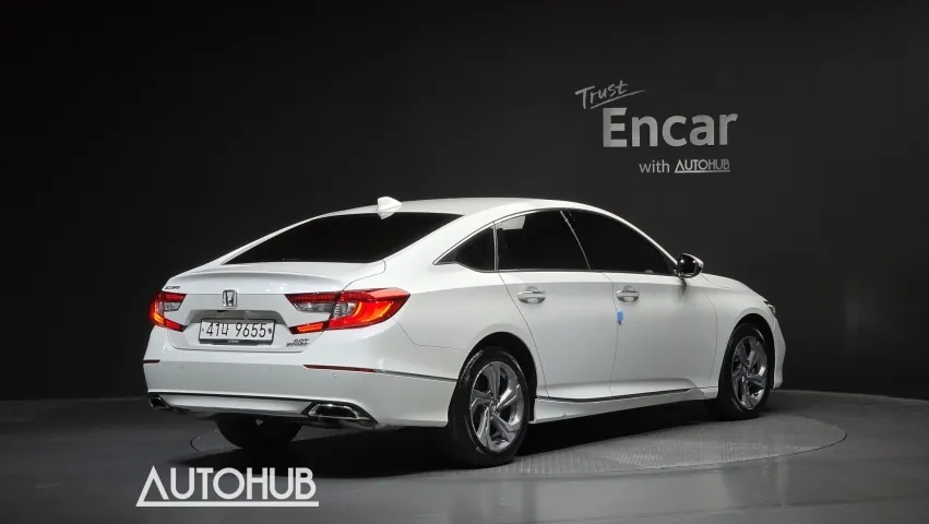 Honda Civic 2018 photo 3