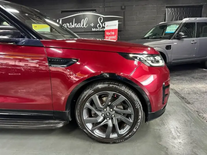 Land Rover Discovery 2017 photo 4