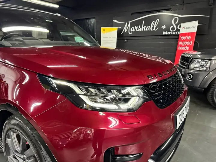 Land Rover Discovery 2017 photo 2