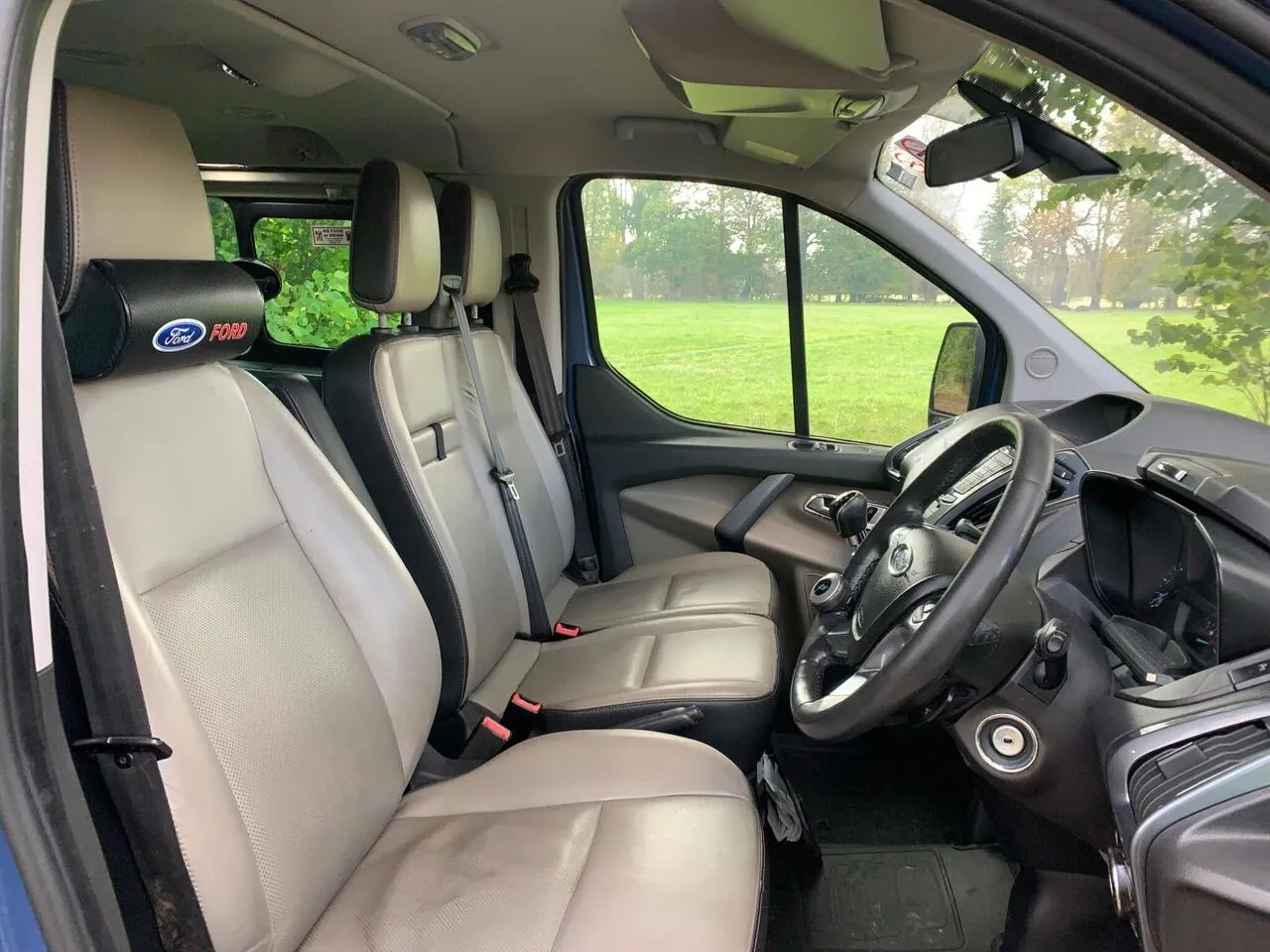 Ford Tourneo Custom 2013 photo 4