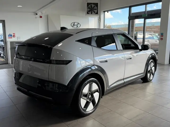 Hyundai Ioniq 3 2026 photo 3