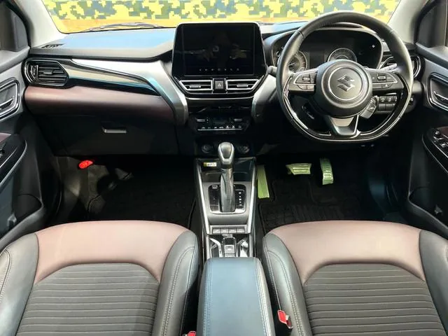 Suzuki Forenza 2025 photo 2