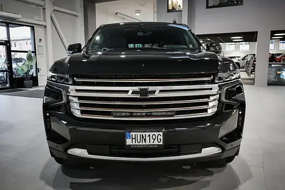 Chevrolet Tahoe 2021 photo 2