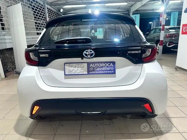 Toyota Yaris 2024 photo 4