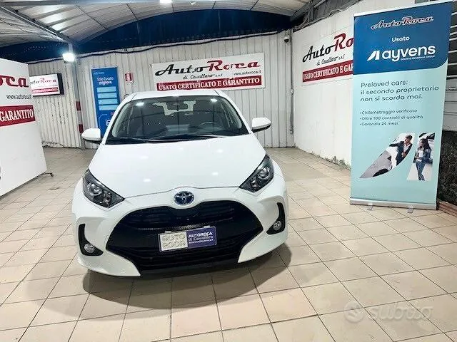 Toyota Yaris 2024 photo 3