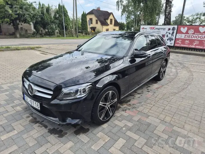 Mercedes-Benz C300