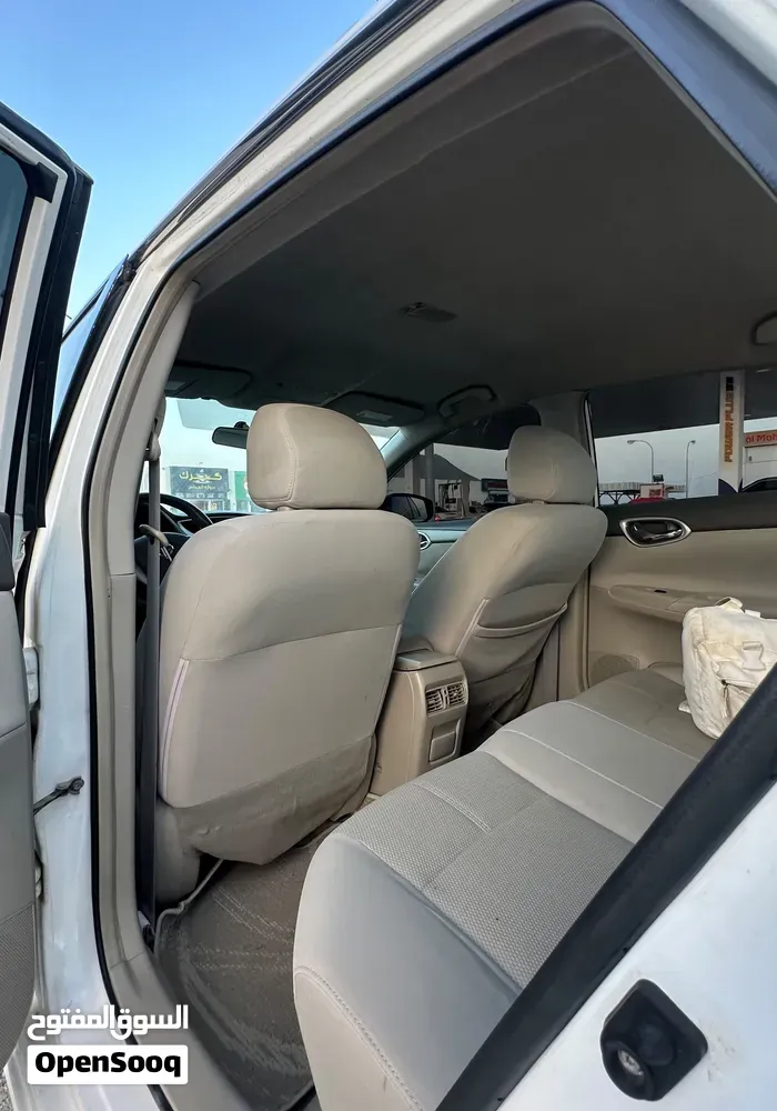 Nissan Sentra 2016 photo 4