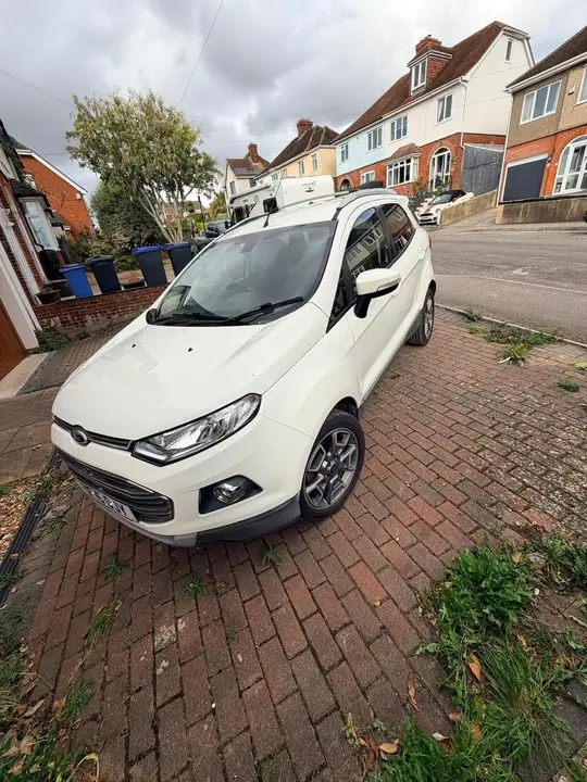 Ford Ecosport 2016 photo 3