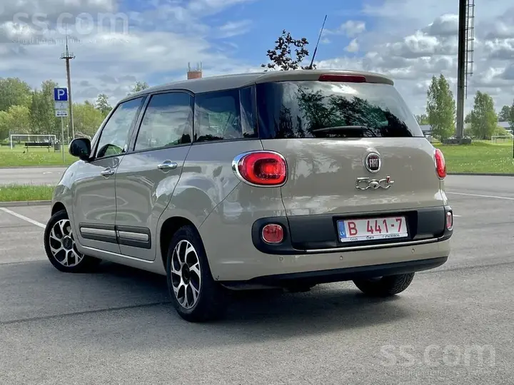 Fiat 500L 2016 photo 2