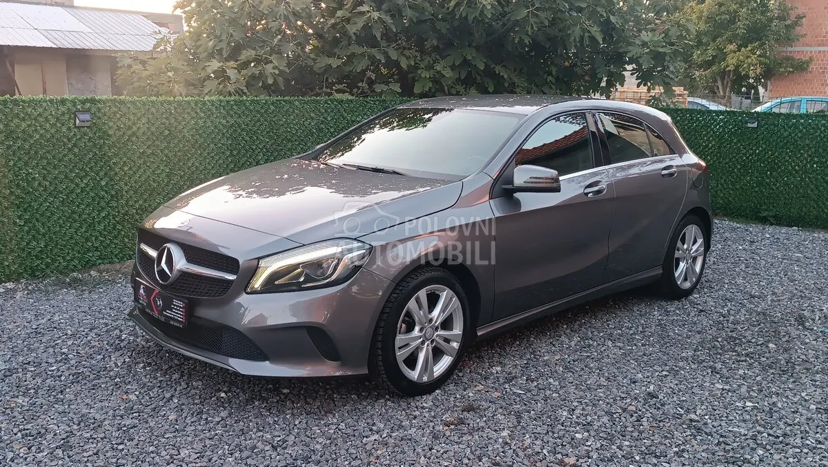 Mercedes-Benz A 180 2016 photo 3