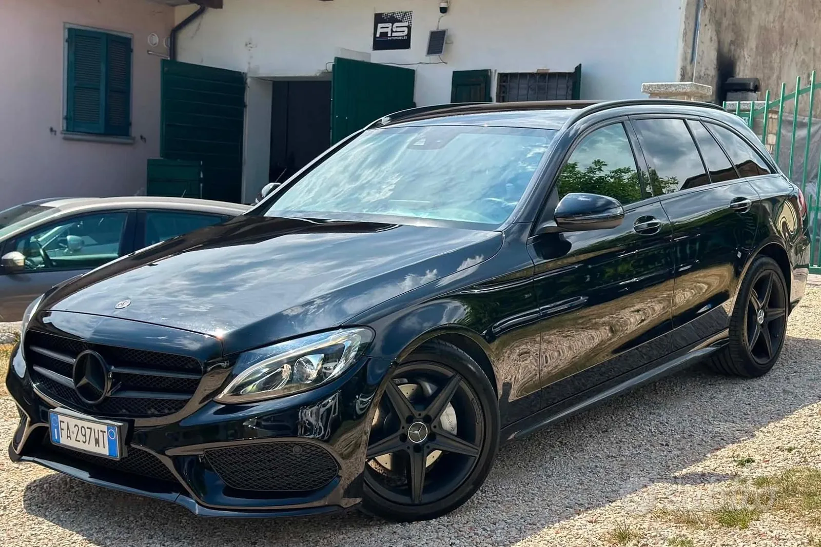 Mercedes-Benz C 220
