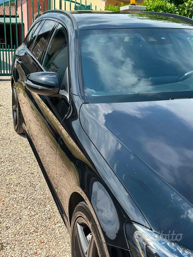 Mercedes-Benz C 220 2015 photo 3