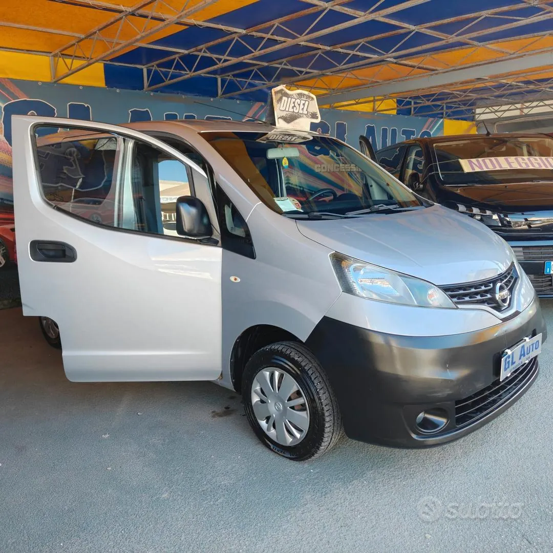Nissan Nv200 2010 photo 3