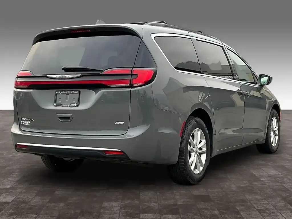 Chrysler Pacifica 2022 photo 5