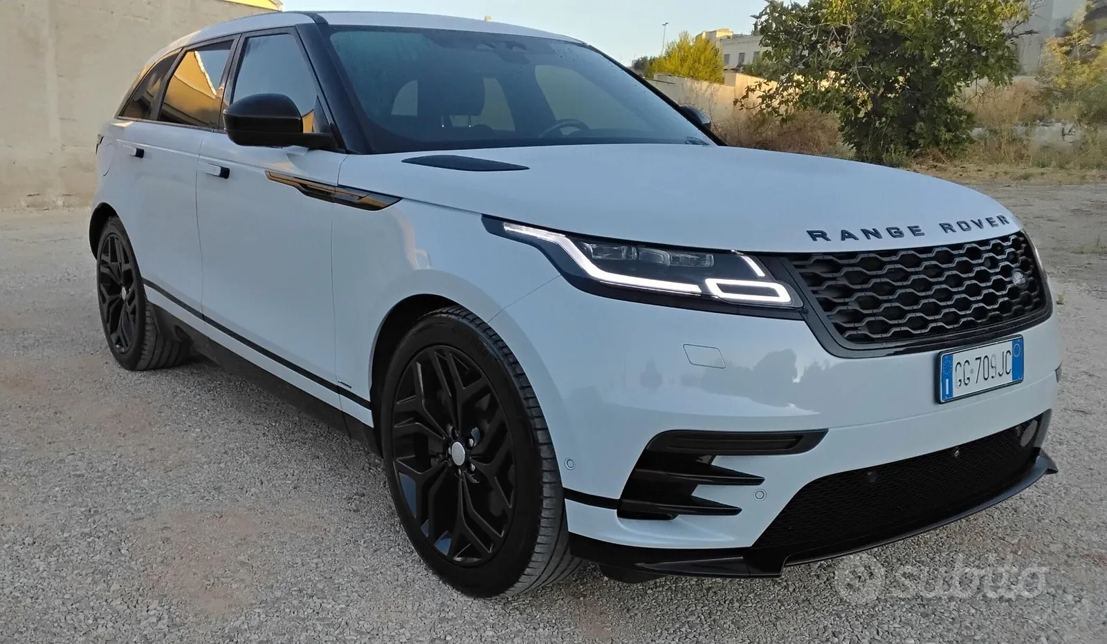 Land Rover Range Rover Velar