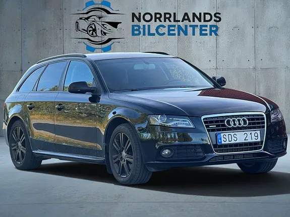 Audi A4 2011 photo 2