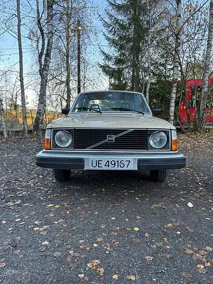 Volvo 244