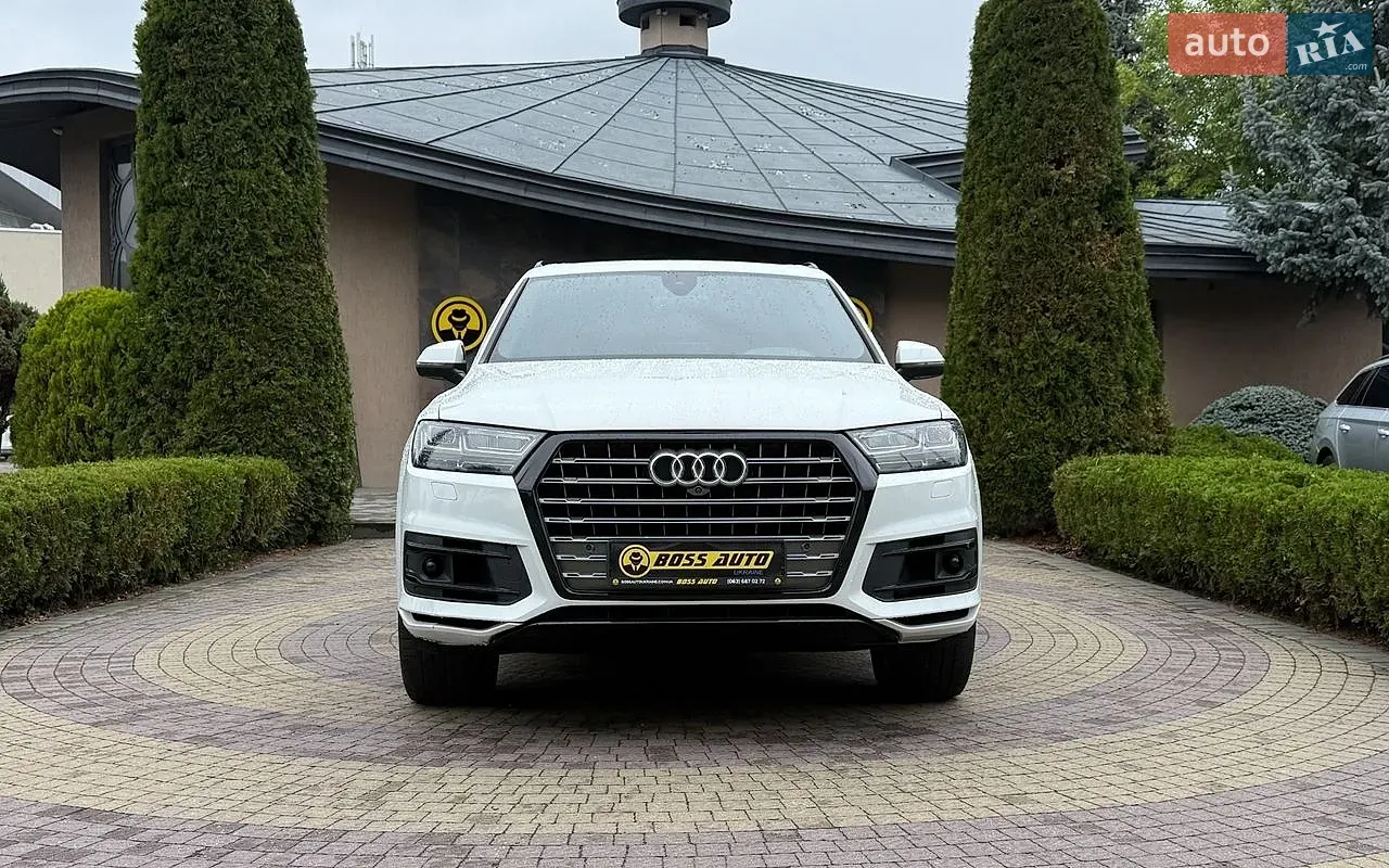 Audi Q7 2016 photo 3