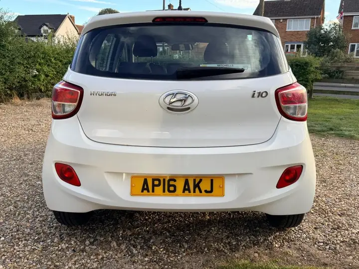 Hyundai I10 2016 photo 4