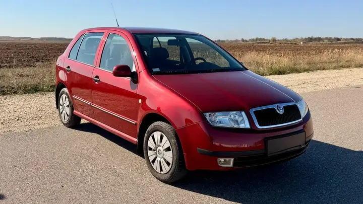 Skoda Fabia 2004 photo 2