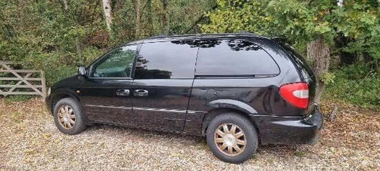 Chrysler Grand Voyager 2006 photo 3