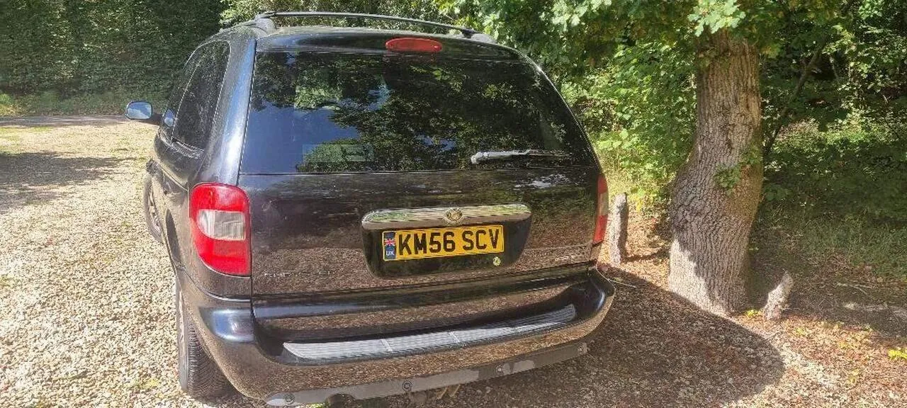 Chrysler Grand Voyager 2006 photo 2