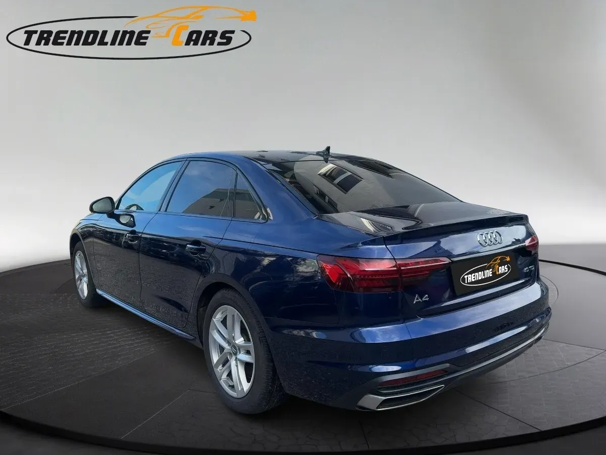 Audi A4 2021 photo 2