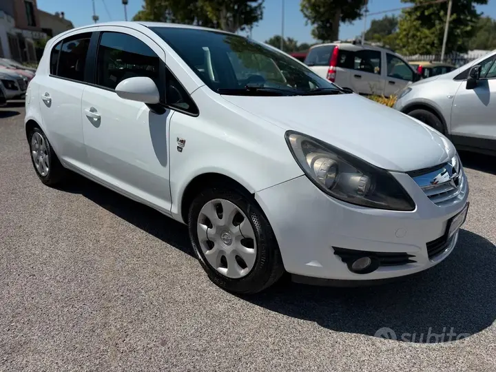 Opel Corsa 2010 photo 3
