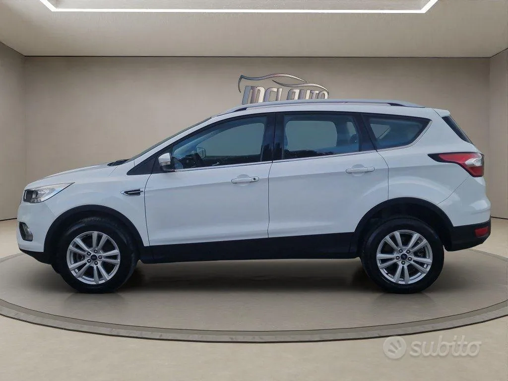 Ford Kuga 2019 photo 2