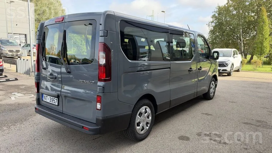 Renault Trafic 2024 photo 5