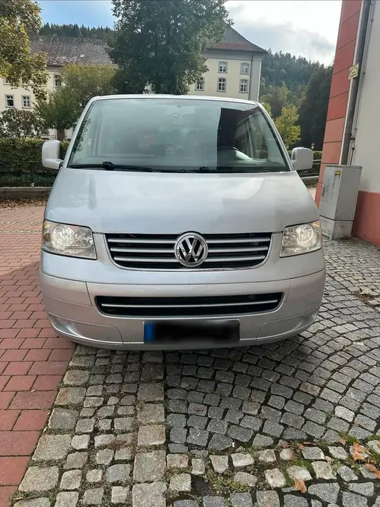 Volkswagen T5