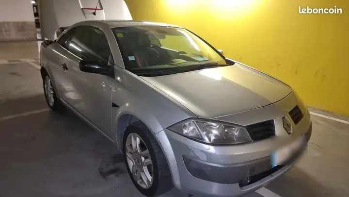 Renault Megane 2005 photo 2