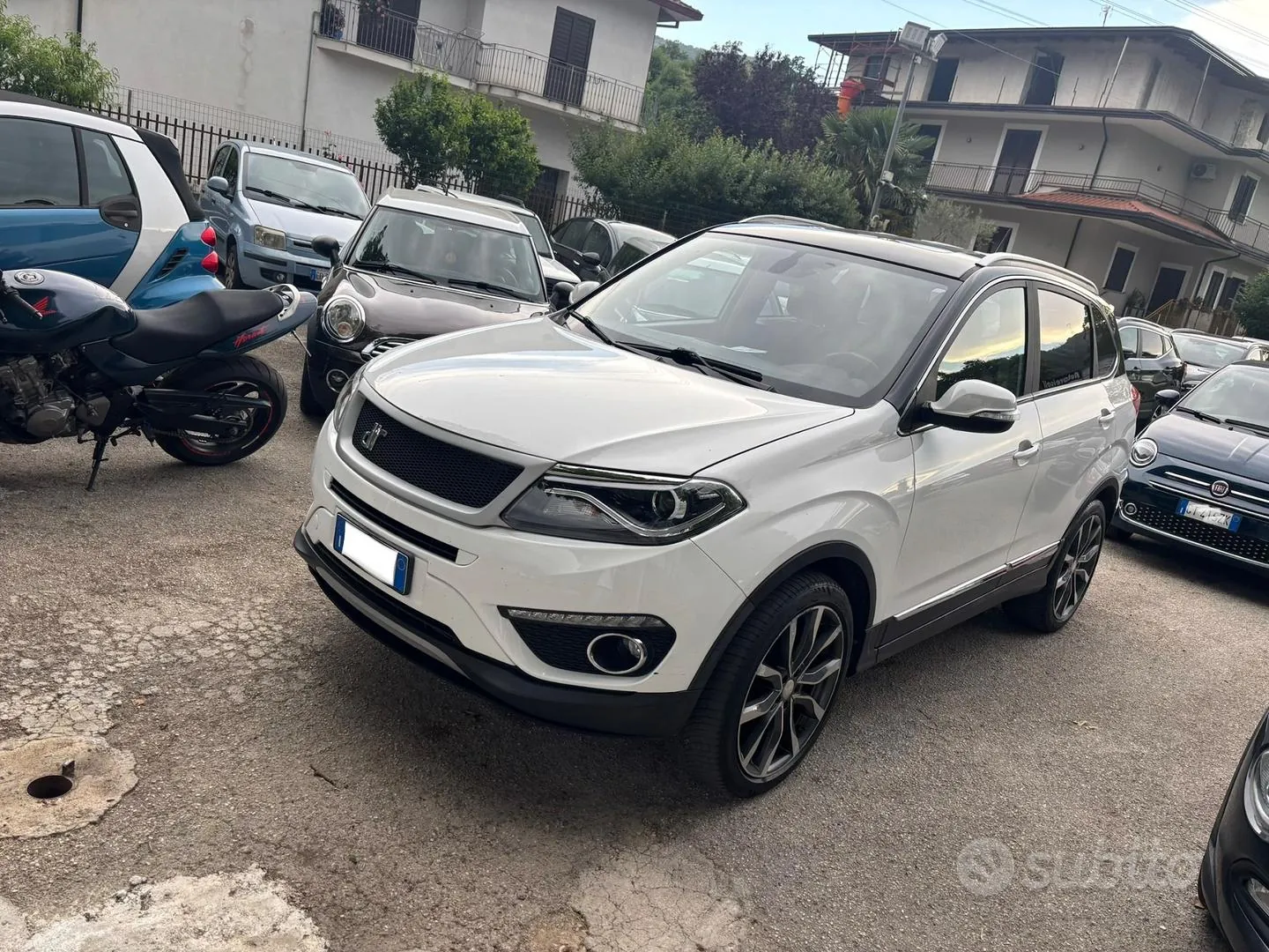 DR Automobiles Dr6 2020 photo 2