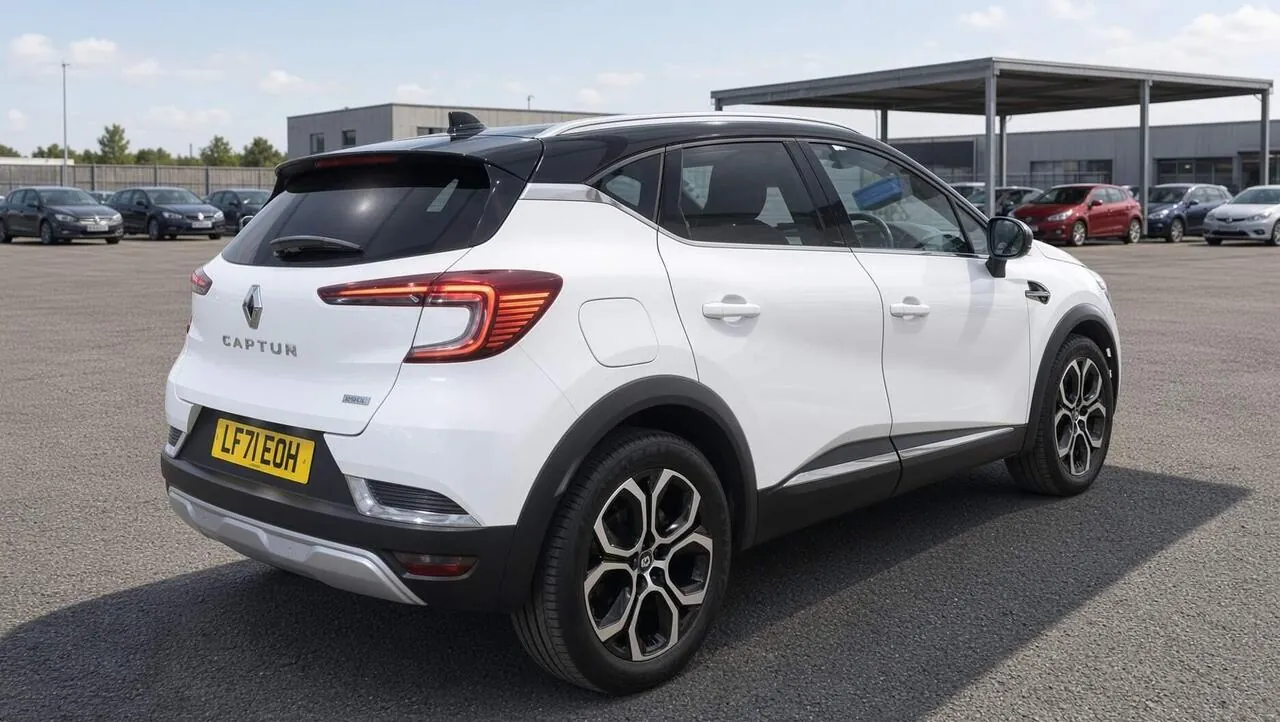 Renault Captur 2021 photo 2