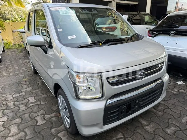 Suzuki Wagon R Fx 2025 photo 2