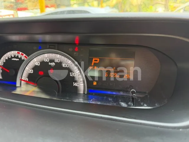Suzuki Wagon R Fx 2025 photo 3