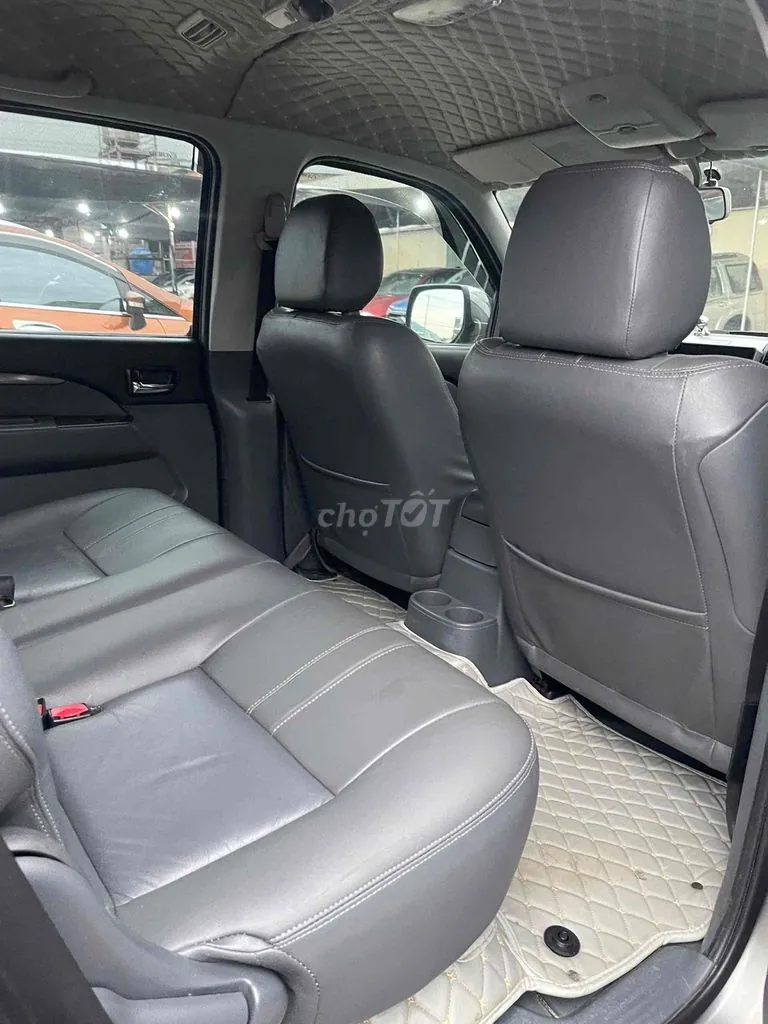 Ford Everest 2013 photo 4