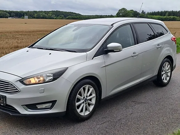 Ford Focus 2015 photo 4