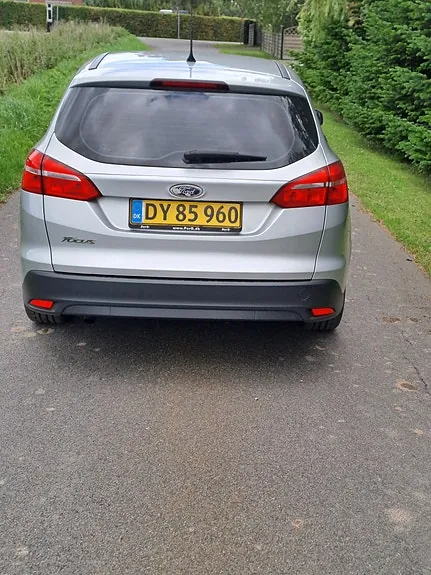 Ford Focus 2015 photo 2