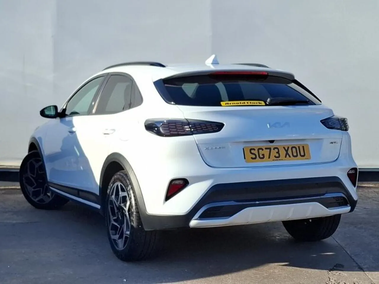 Kia Xceed 2023 photo 2
