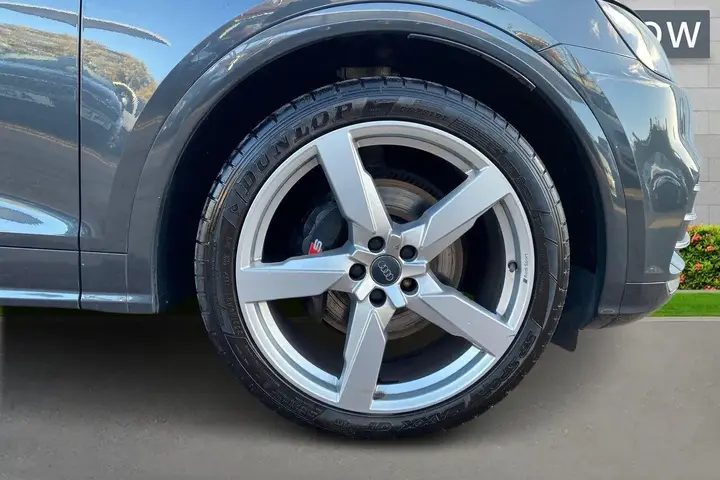Audi Sq5 2018 photo 5
