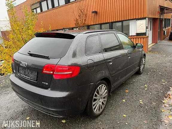 Audi A3 2012 photo 3