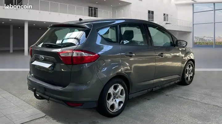 Ford C-Max 2015 photo 3