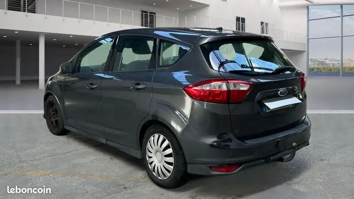 Ford C-Max 2015 photo 2