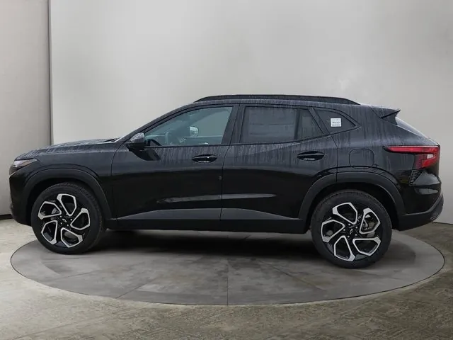 Chevrolet Trax 2026 photo 2