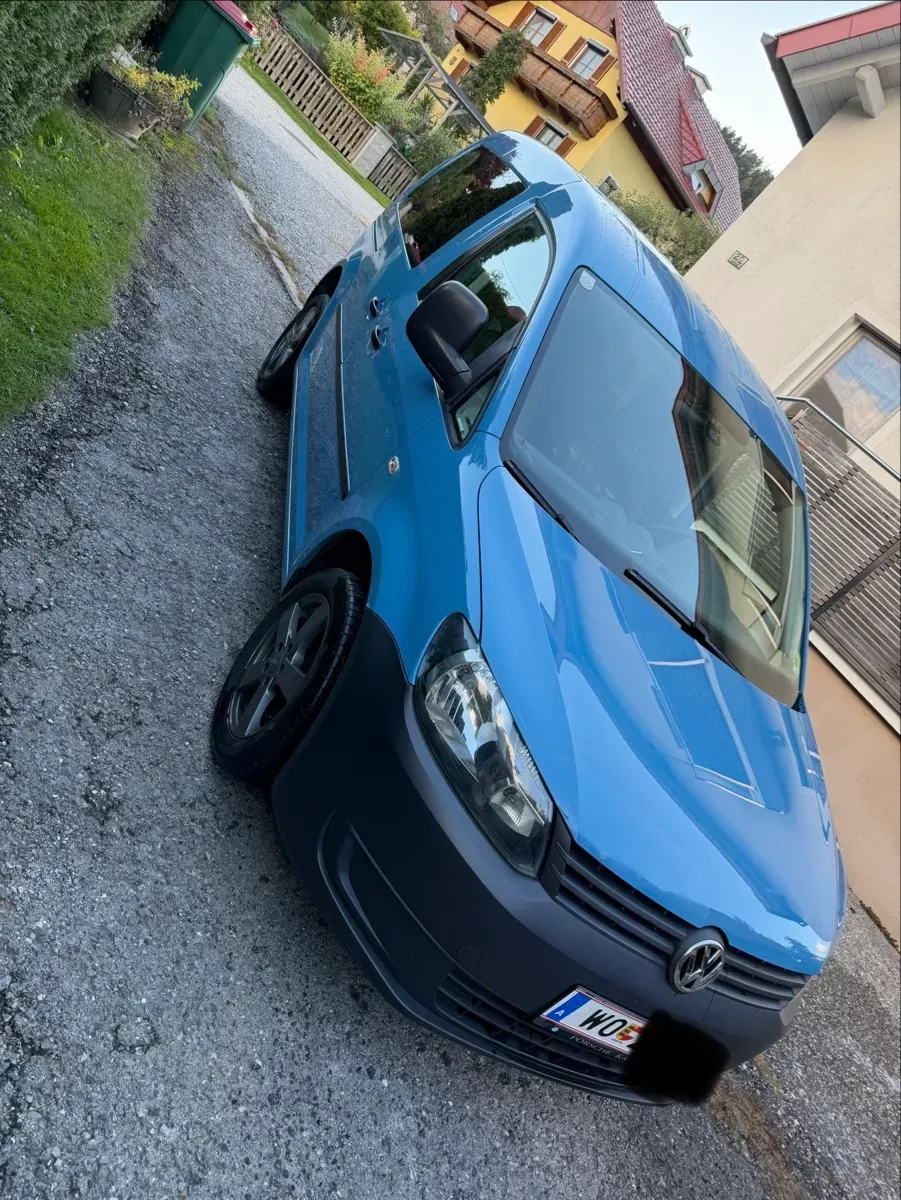 Volkswagen Caddy 2013 photo 3
