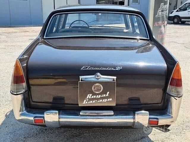 Lancia Flaminia 1964 photo 4
