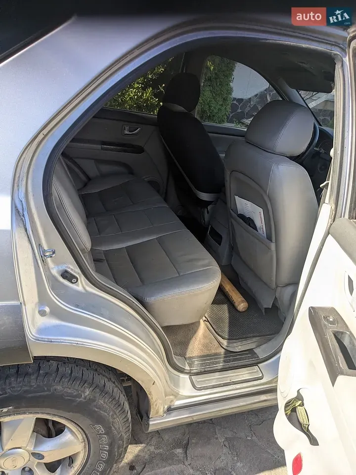 Kia Sorento 2009 photo 4
